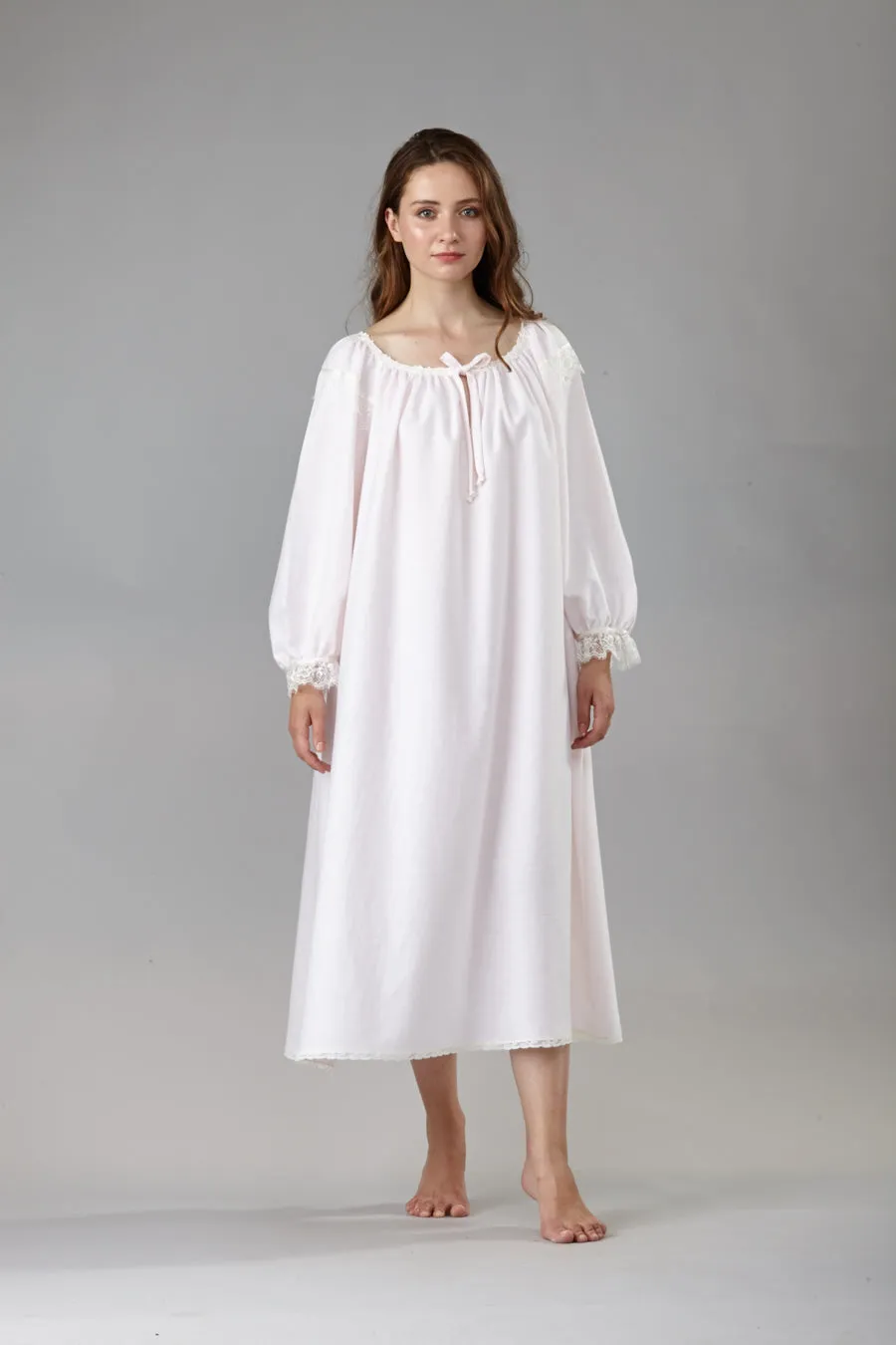 9002  Romantic flannel gown