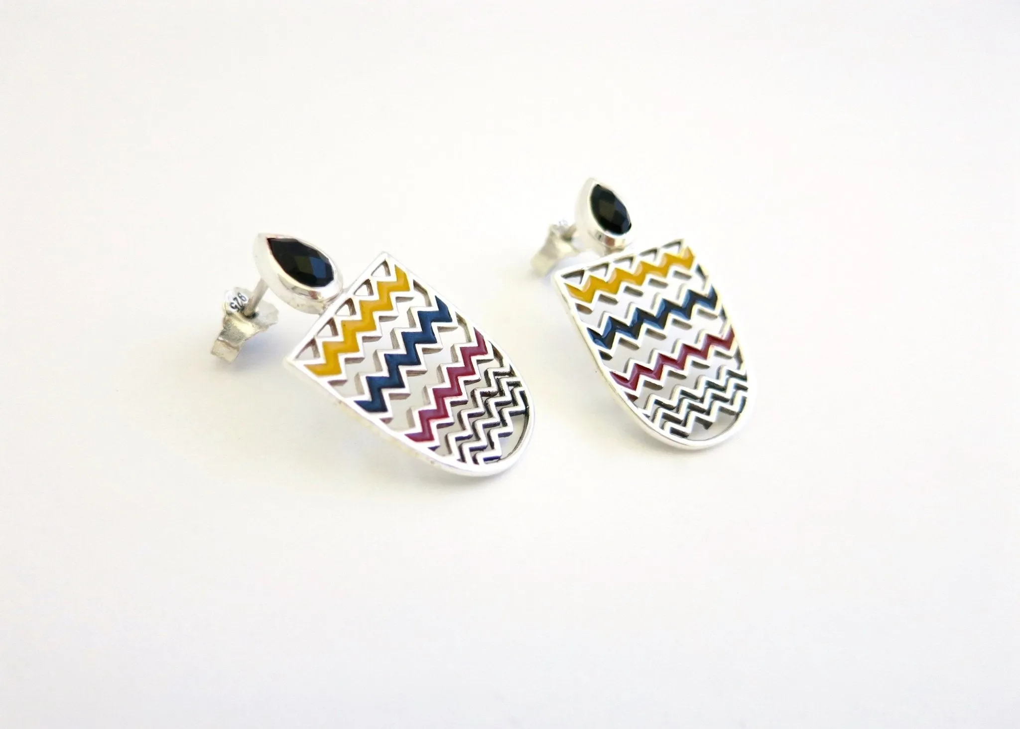 AMAI chevron earrings