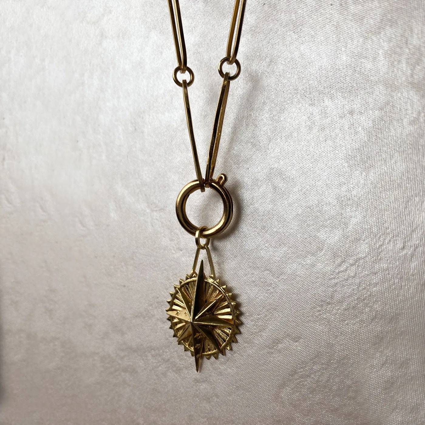AYU MEDALLION GOLD