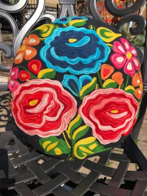 BATEA EMBROIDERED PILLOW 16" ROUND