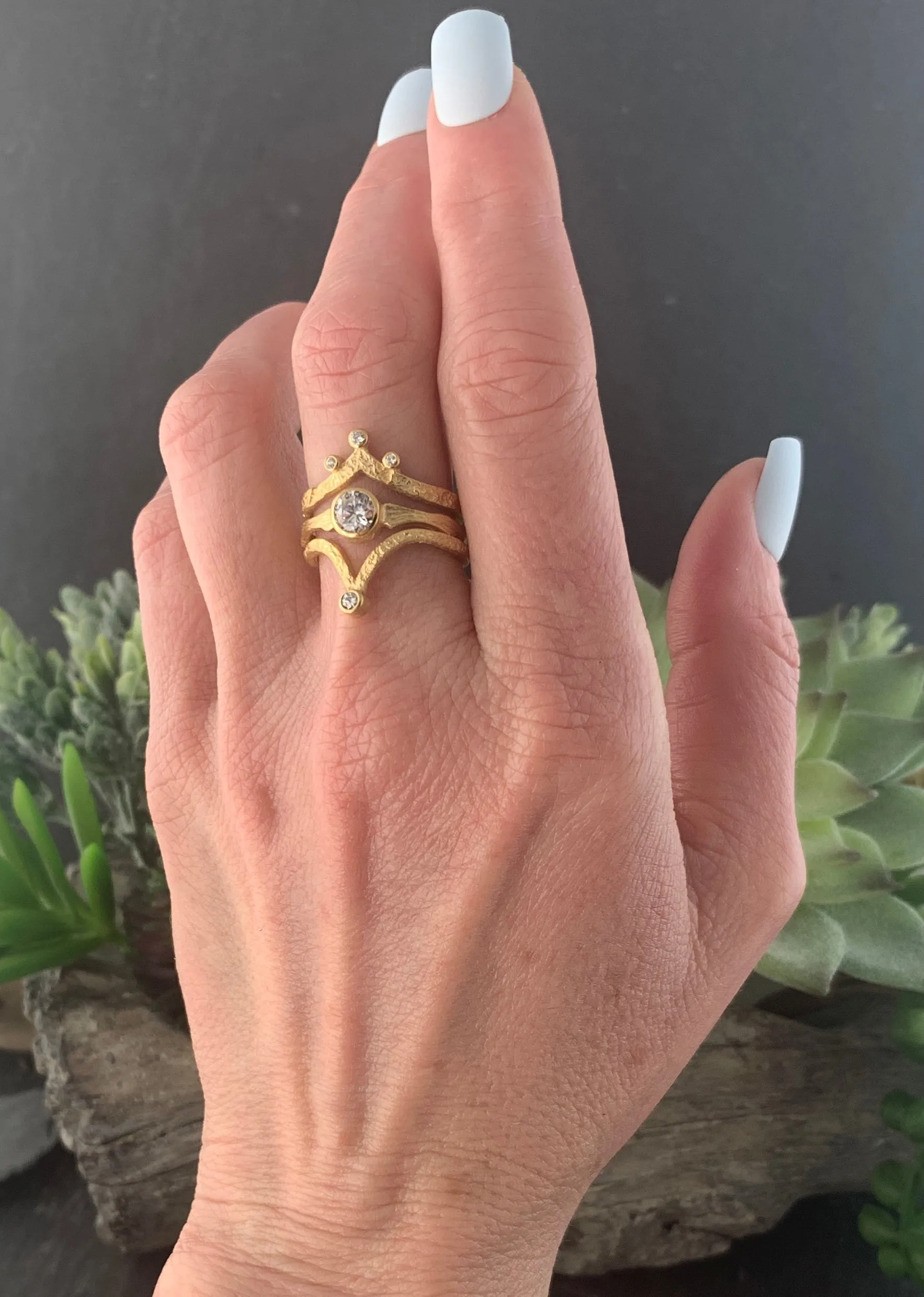 Bedrock Chevron Band and 3 Diamonds