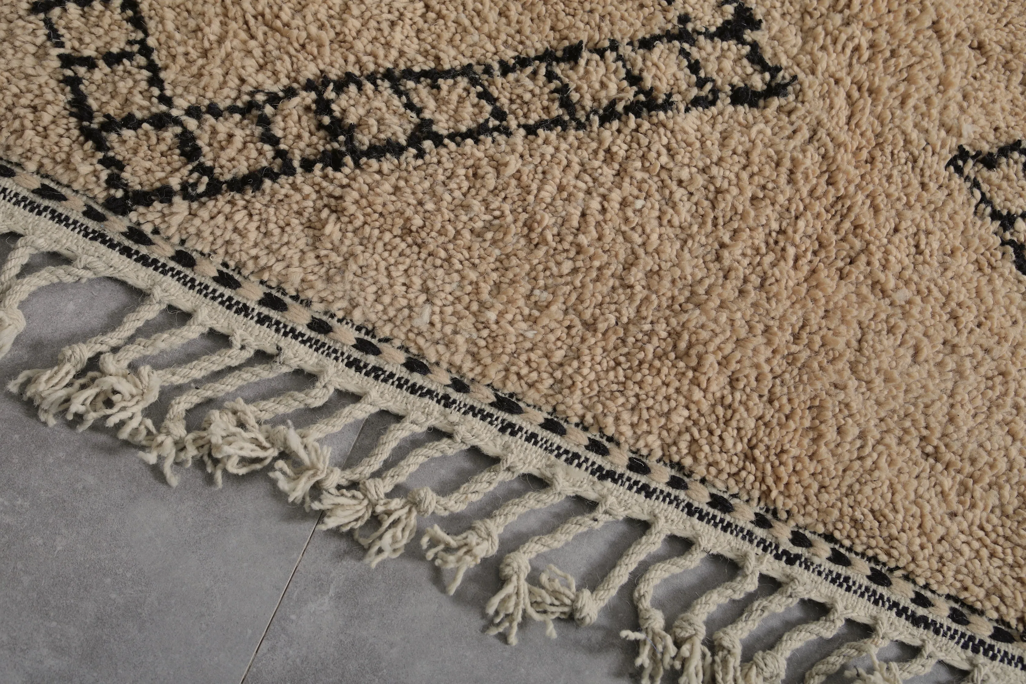 Beni ourain rug - Custom Moroccan area rug - Morocco rug