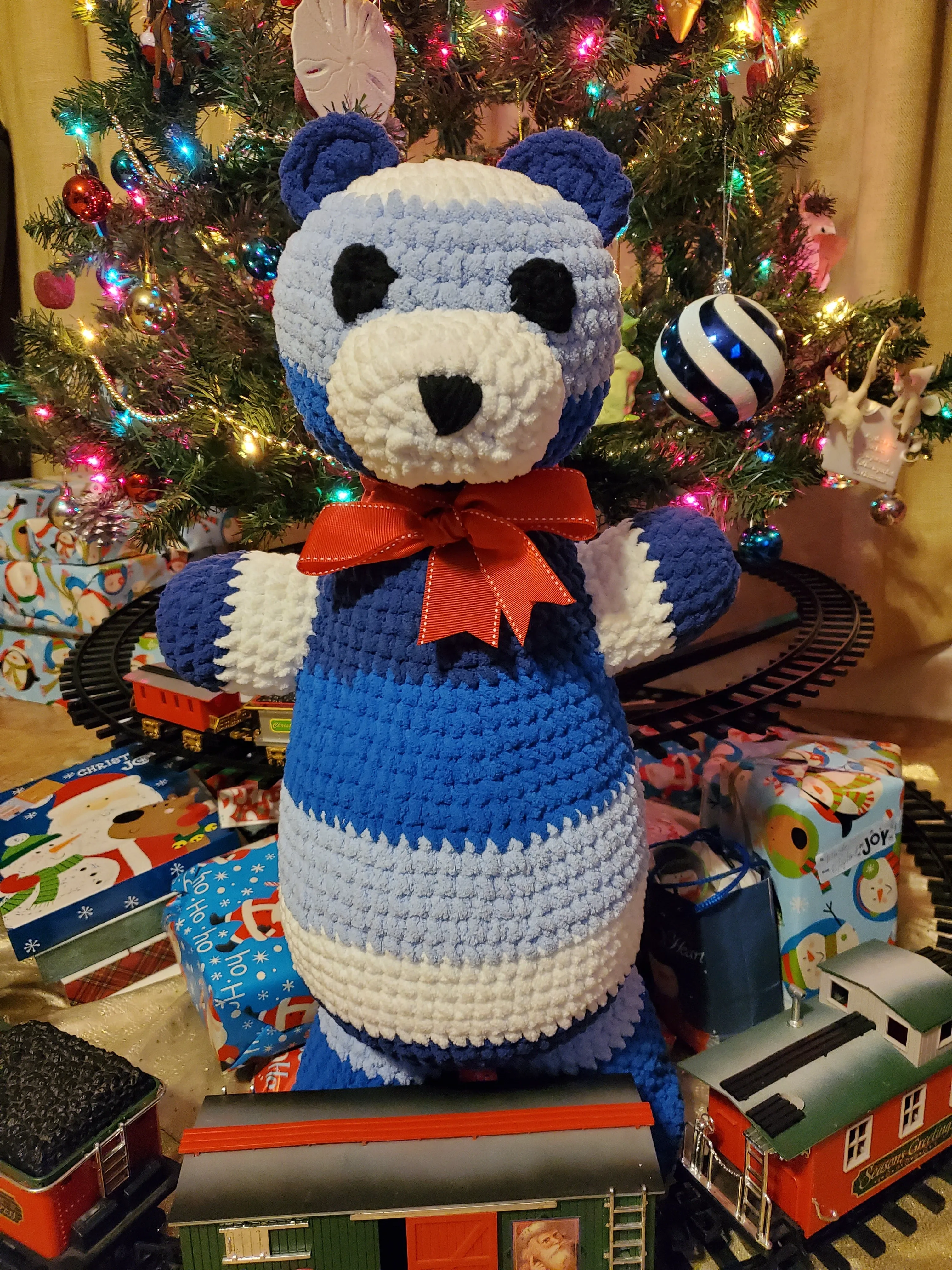 Blanket Yarn Teddy Bear Crochet Pattern - Christmas Bear Crochet Pattern