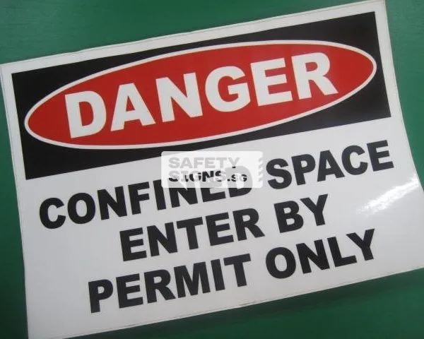 Danger Confined Space Enter By Permit Only (W102_VNL)