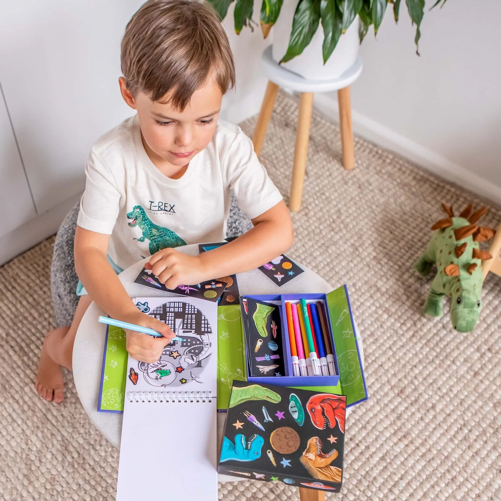 Dinos in Space Colouring Set - 4 