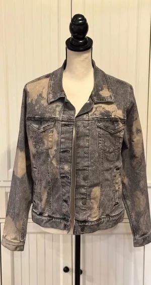 Edith Distressed Denim Jacket ~ Women’s Size Medium (8-10)