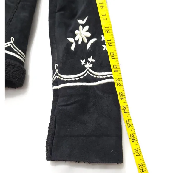 Embroidered Sherpa Lined Jacket Women XS Button Suede Like Black Cream Floral