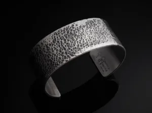 Hammered Cuff 1 ¼"