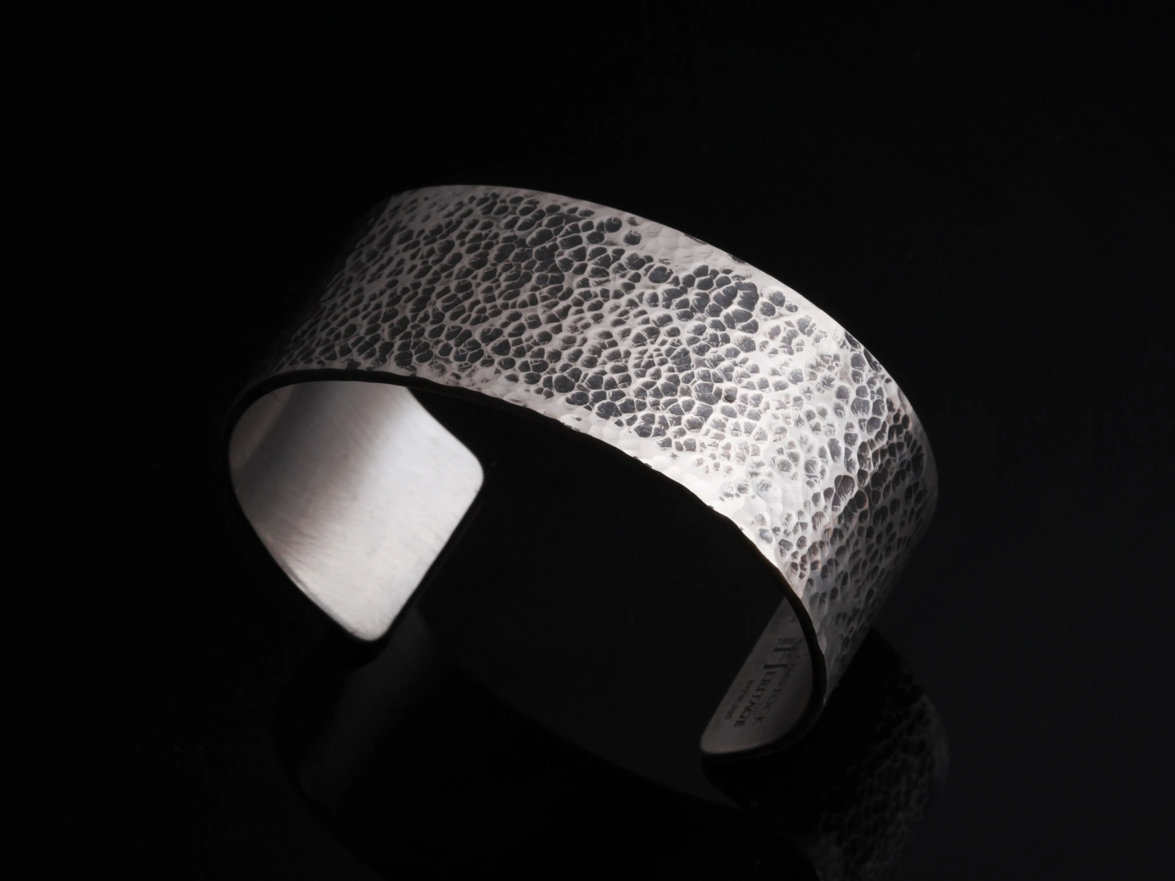 Hammered Cuff 1 ¼"