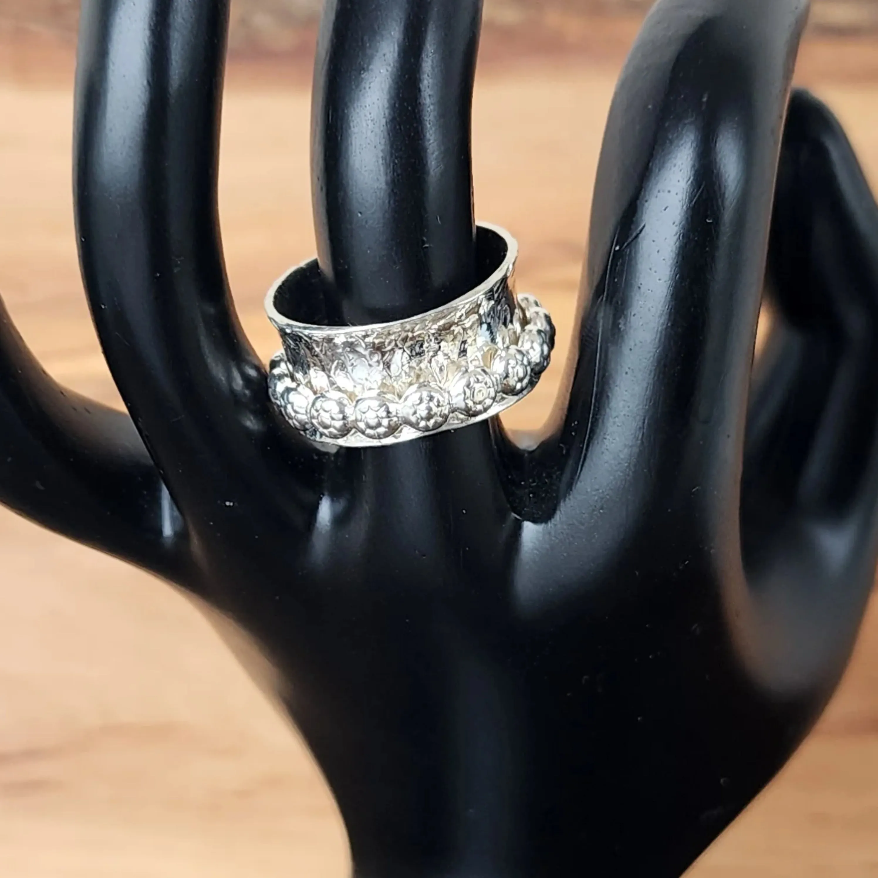 Handmade Boho .925 Sterling Silver Ring with Daisy Spinner | Bold Hammered Texture Jewelry