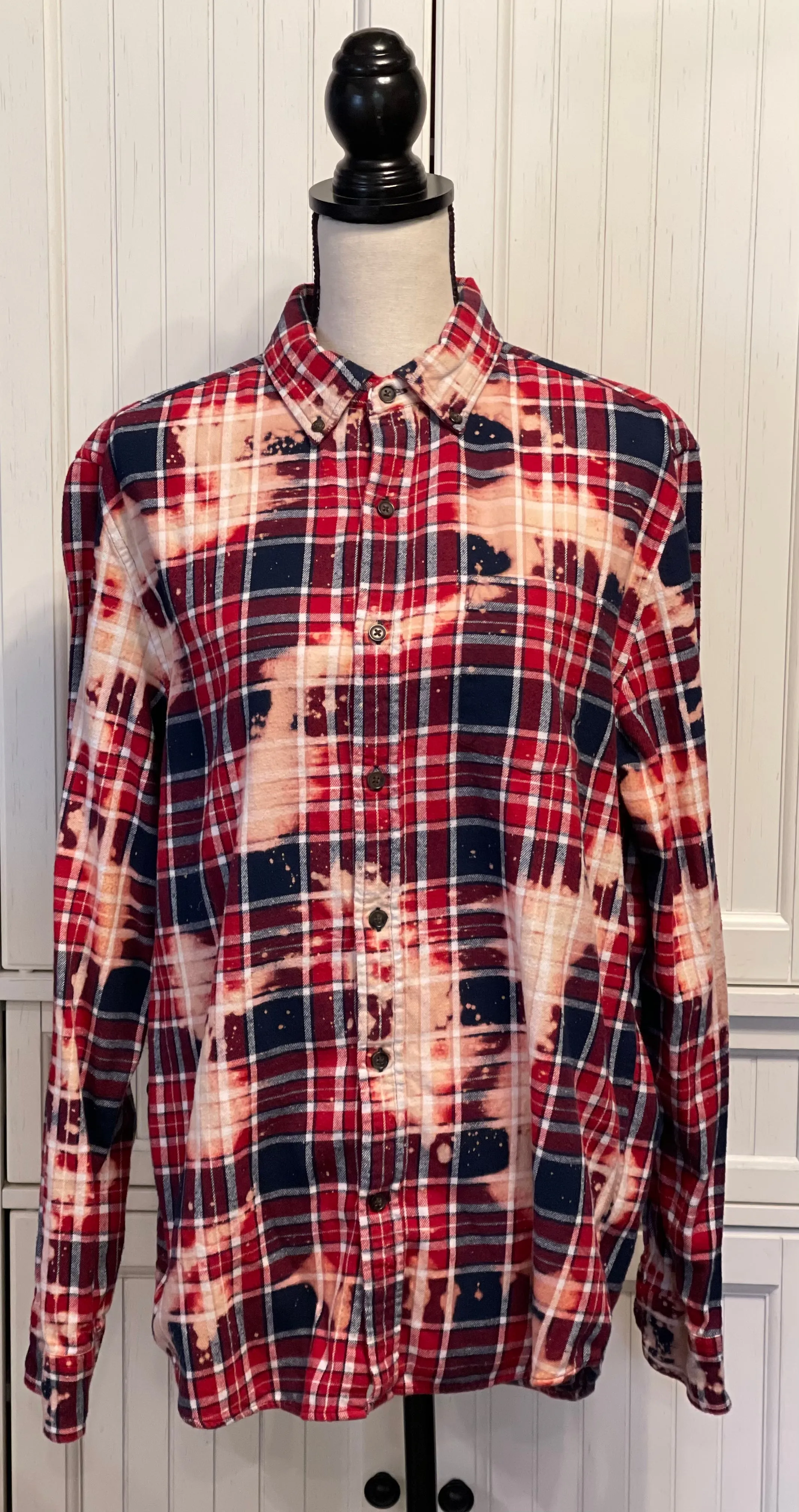 Holly Distressed Flannel ~ Unisex Size Medium