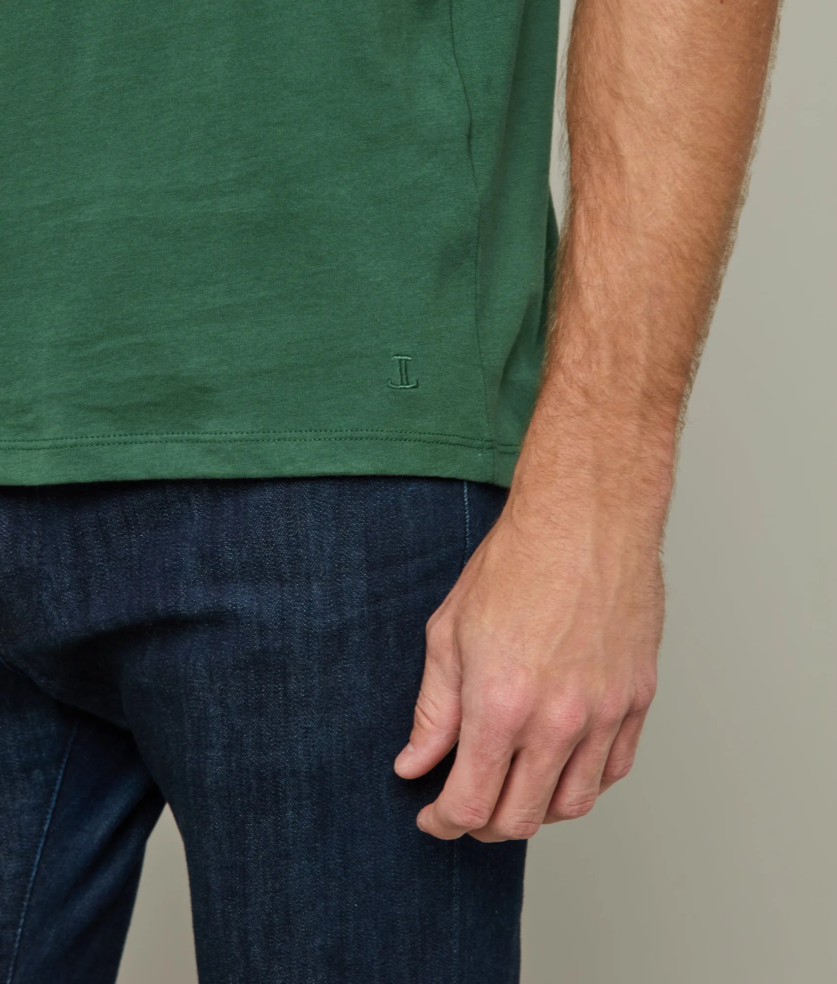 Lucchese Crew Neck Tee :: Loden Green