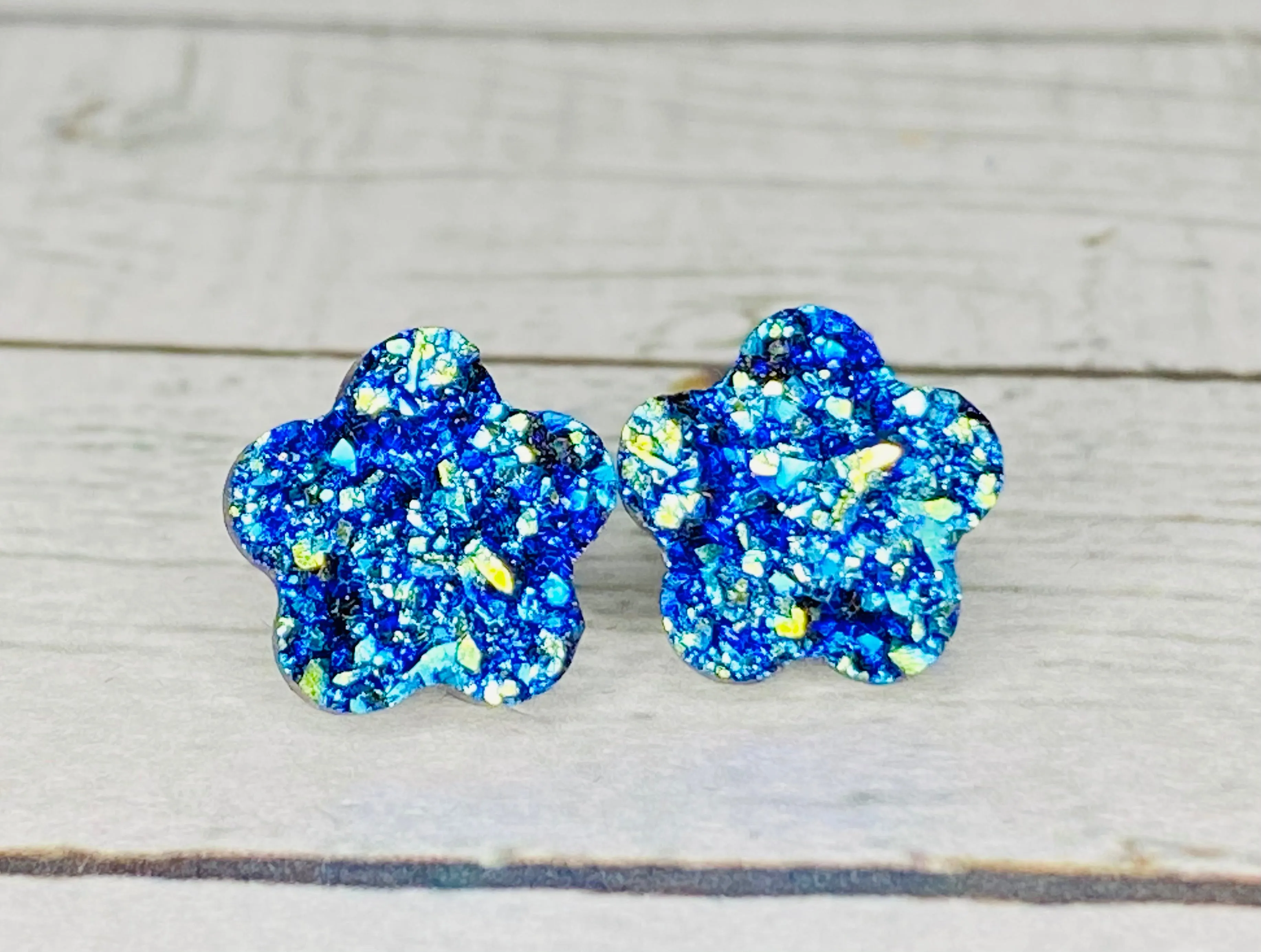 Metallic Blue Star Druzy! 12mm