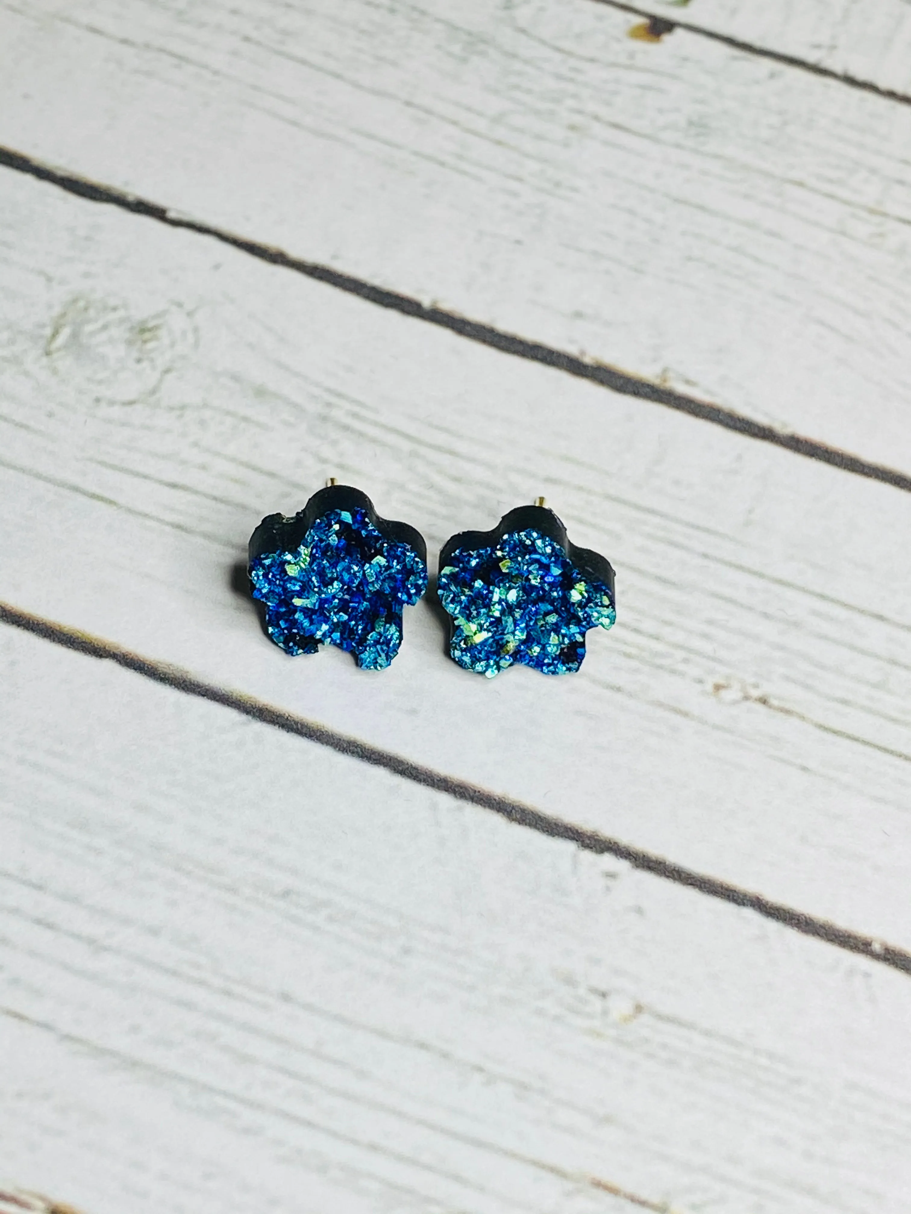 Metallic Blue Star Druzy! 12mm