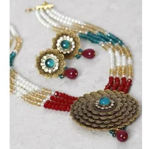 Multicoloured Gold Plated Embellished Necklace Set (100000061512)