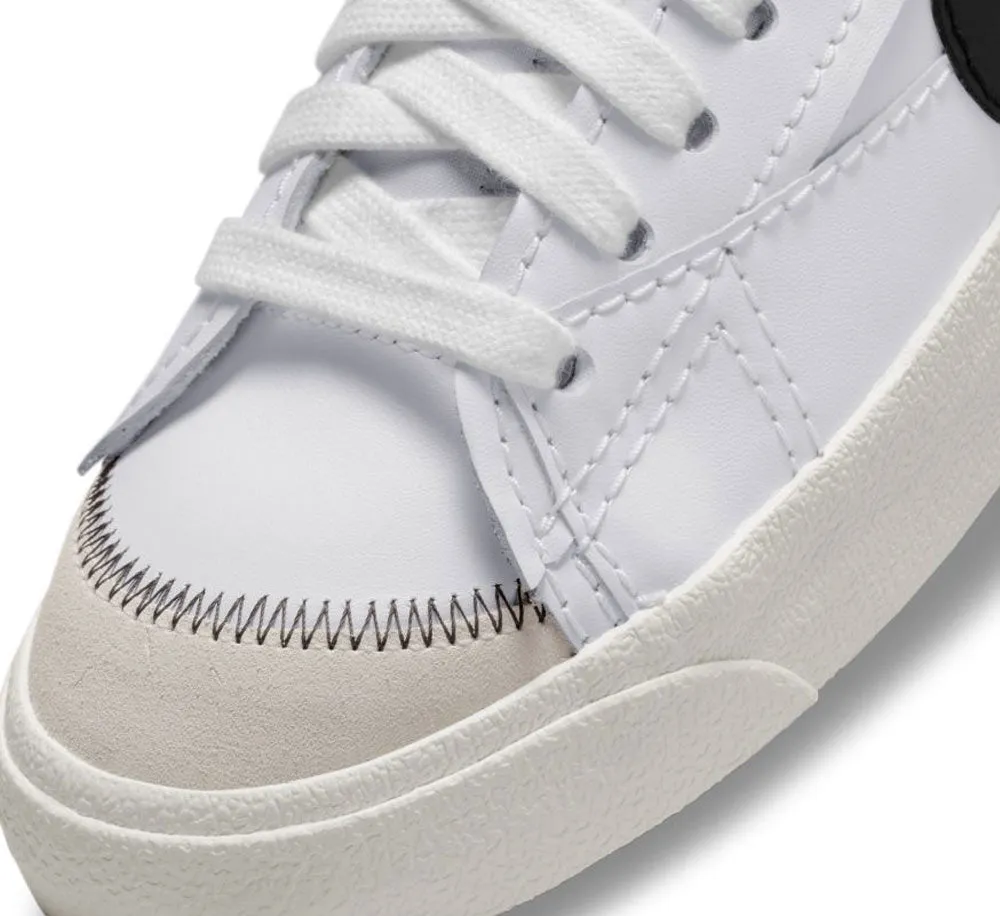 NIKE BLAZER LOW '77 JUMBO