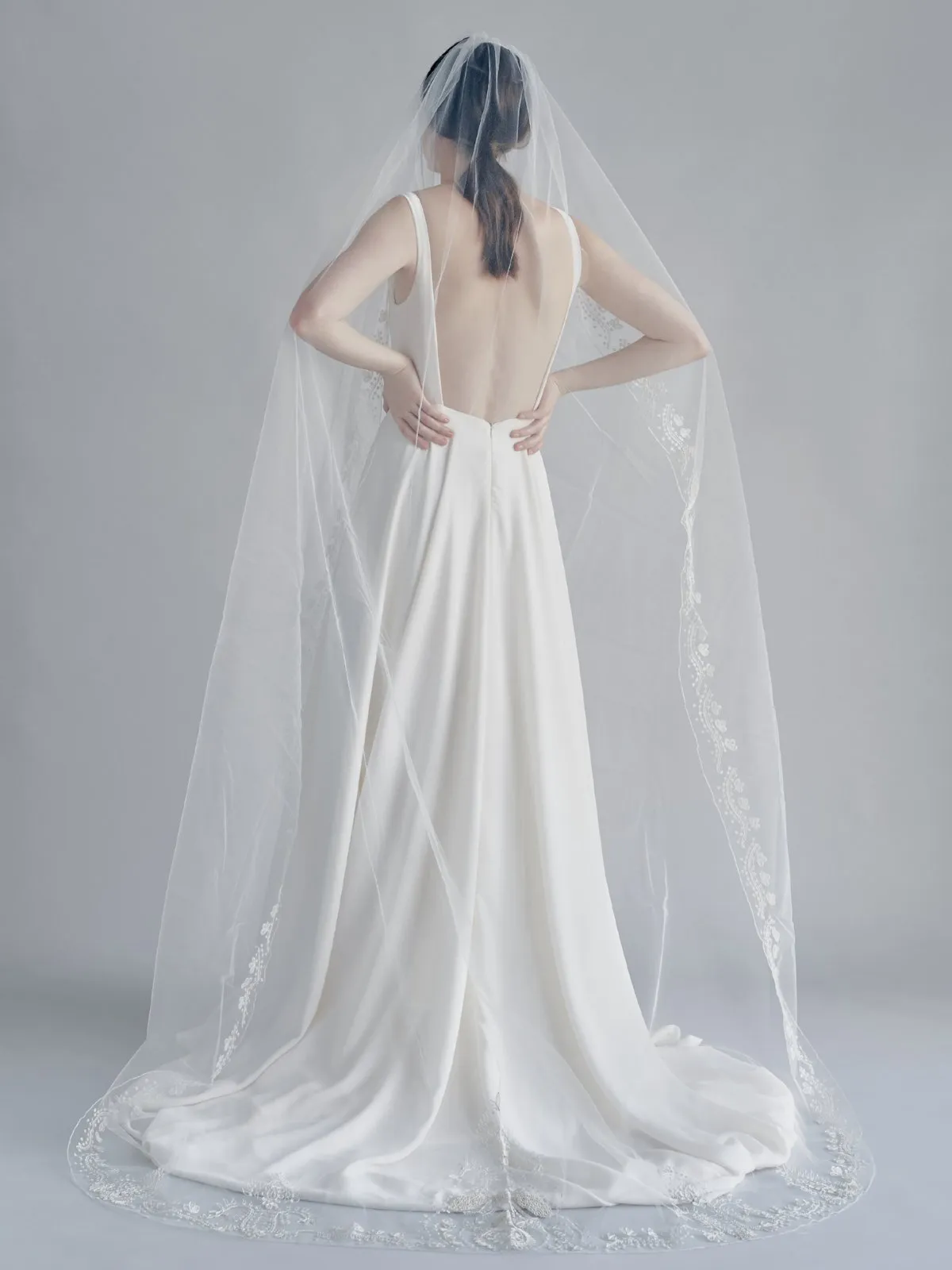 ORACLE EMBROIDERED VEIL