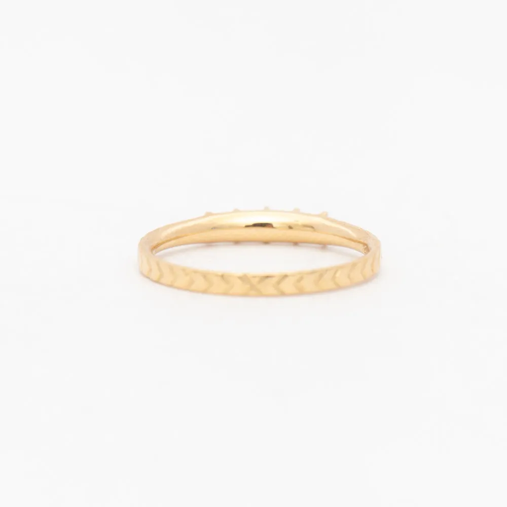 Pattern Wedding Band with Carré Diamonds