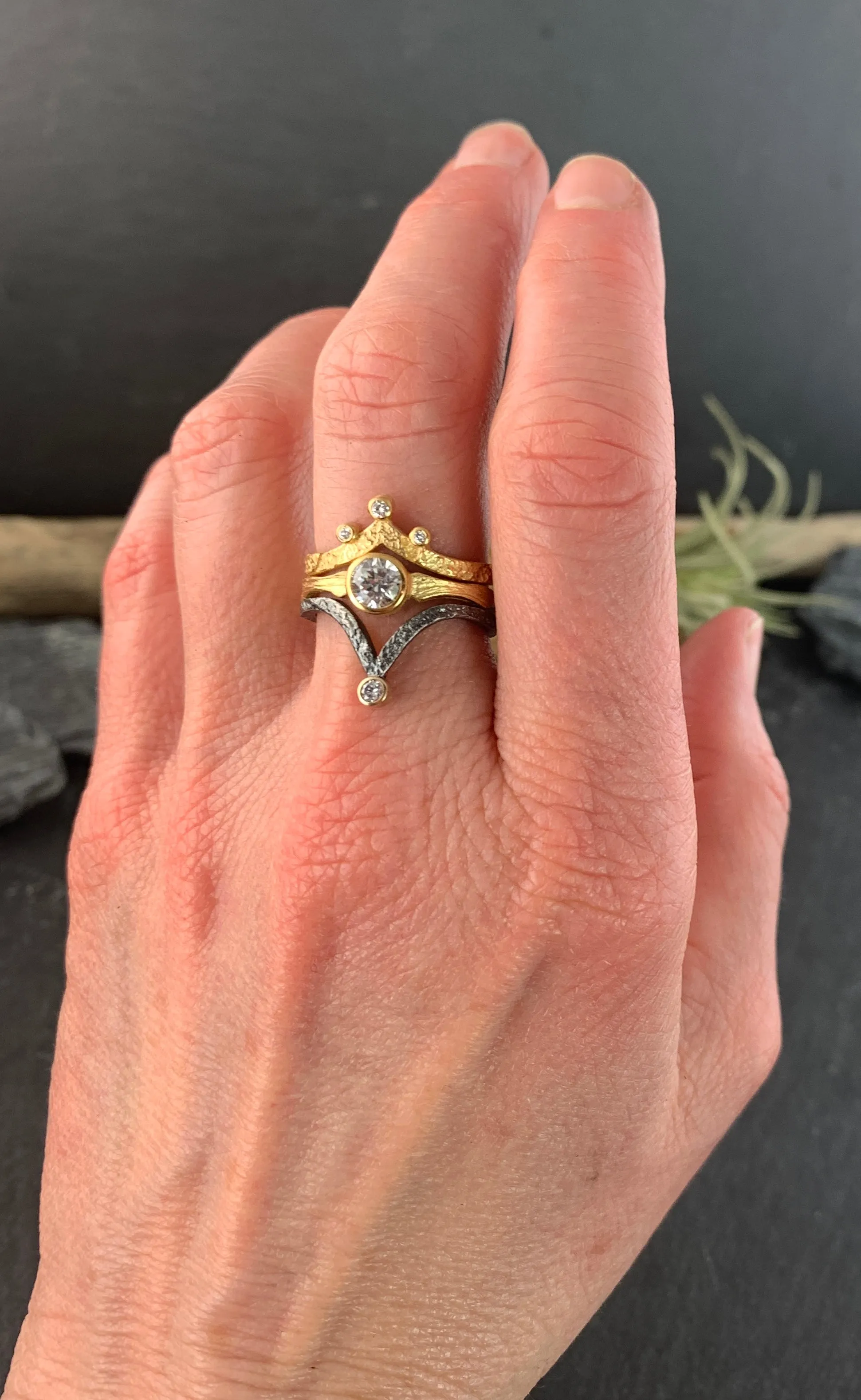 Pebble Chevron Band - SS and White Diamond