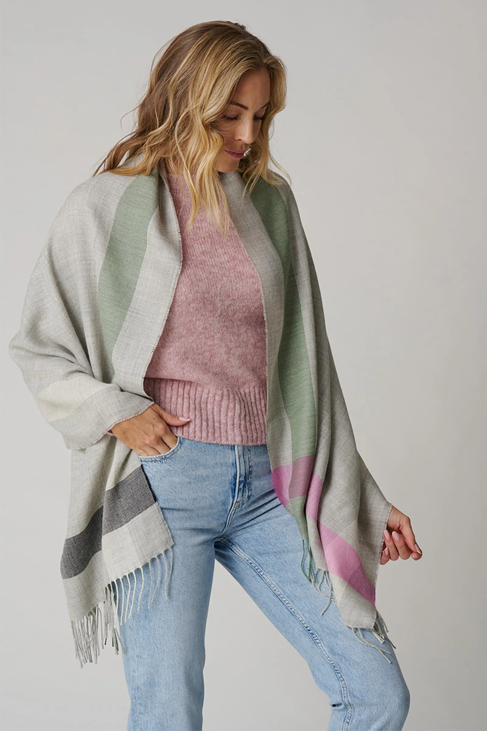 Pop Rectangle Shawl