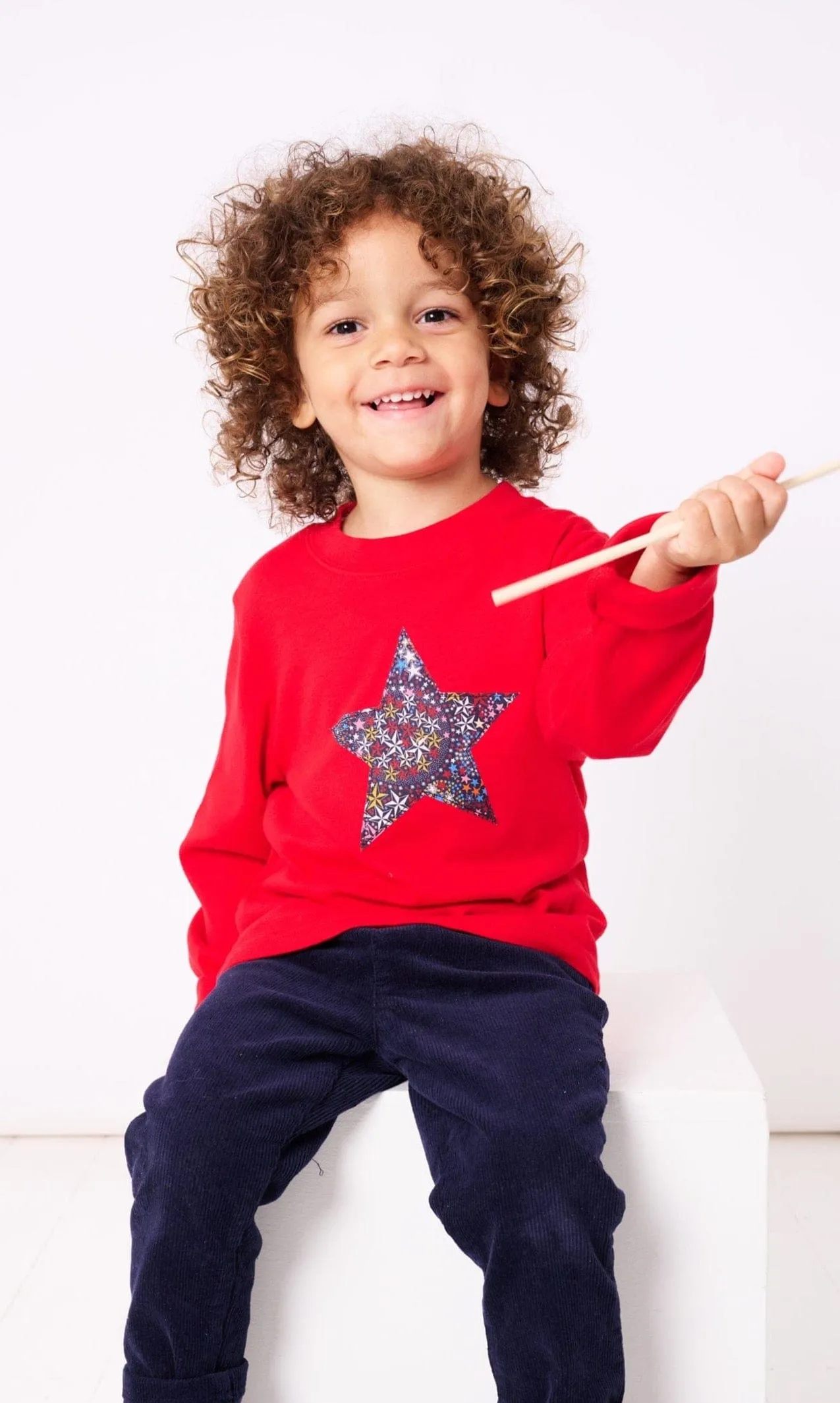 Red Star T-Shirt in Adelajda's Wish Liberty Print