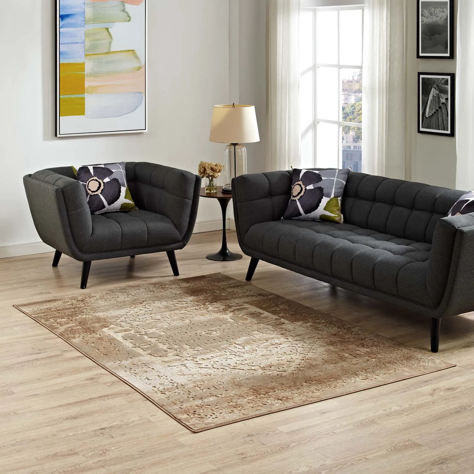 ROSINA DISTRESSED PERSIAN MEDALLION