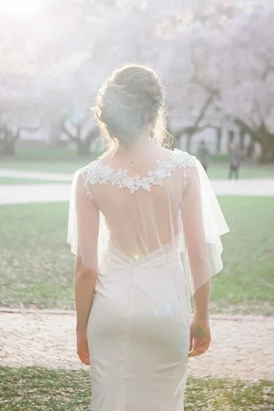 Roycebridal Modest Wedding Dresses Shrugs Bohemian Wedding Boleros Appliques Lace Tulle Bridal Shawls Boho Bridal Jackets Accessories