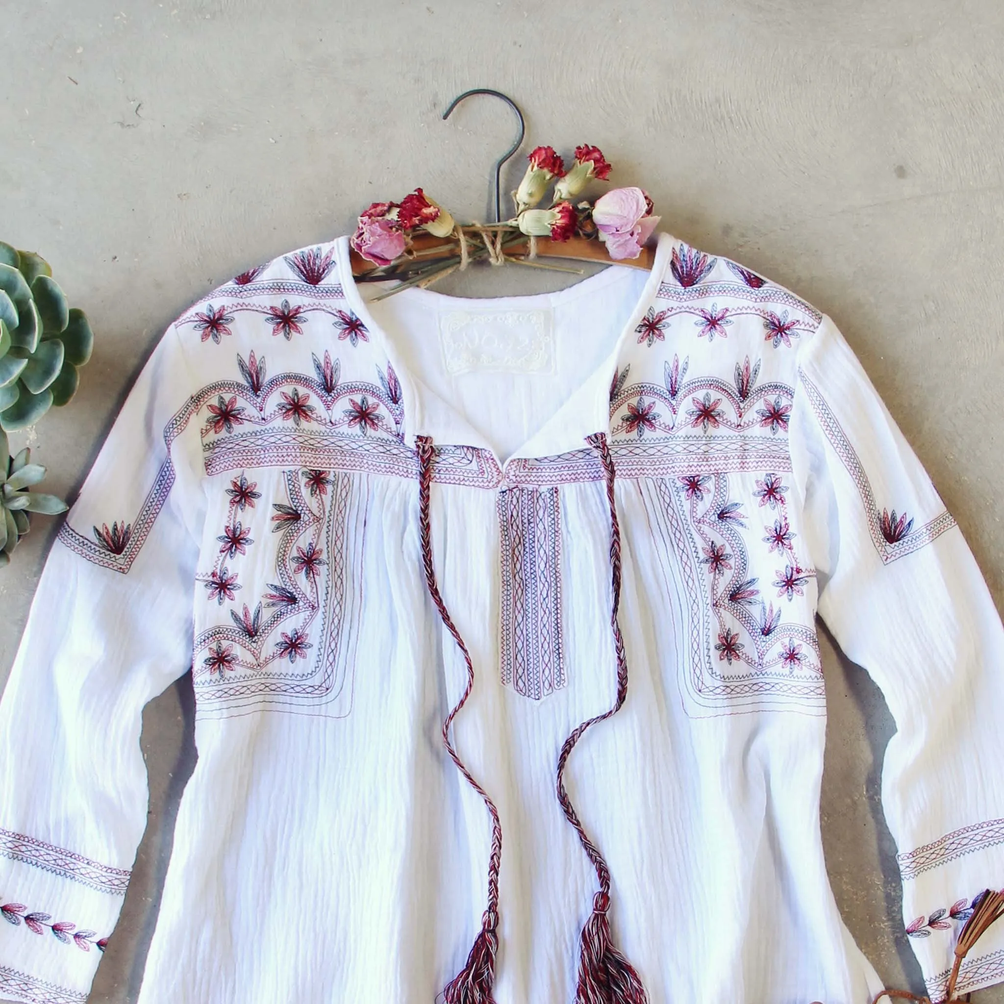 Sedum Embroidered Blouse