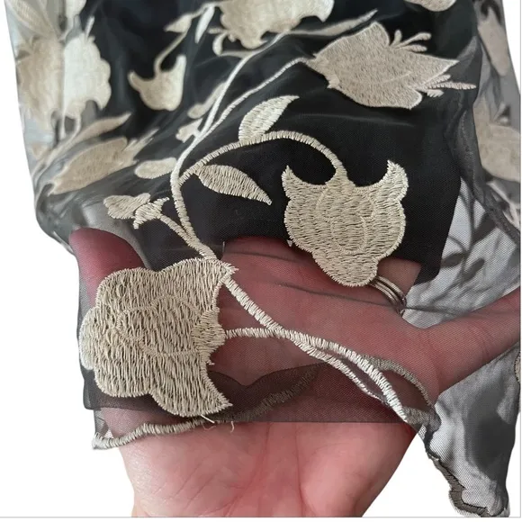 Sundance Womens Sheer Floral Embroidered Trapeze Dress in Gray and Cream Size S