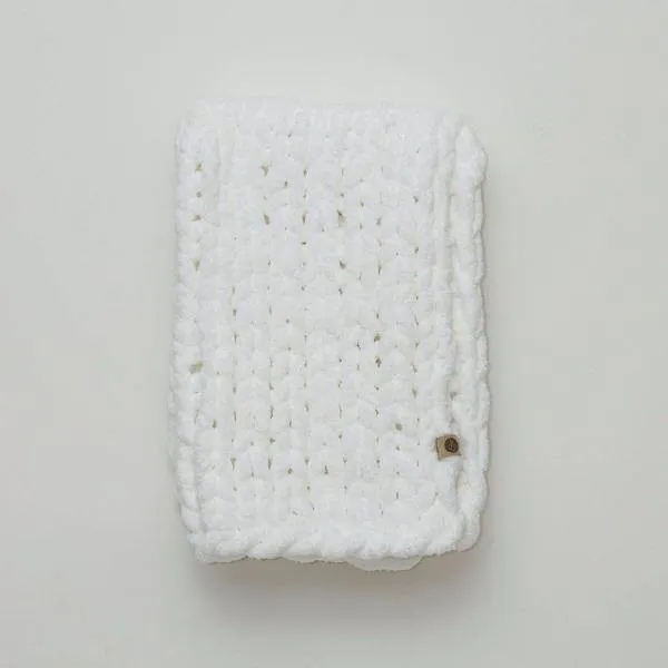 Throw Blanket INFINITE LOVE BLANKET - LITTLE - WHITE