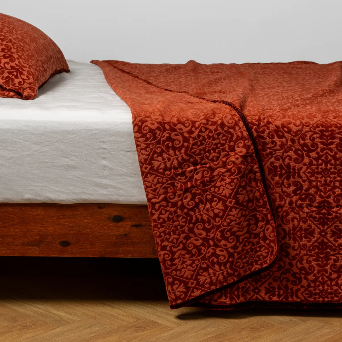 Vienna Coverlet