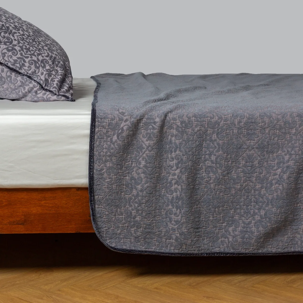 Vienna Coverlet