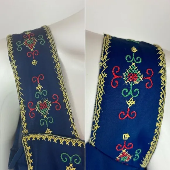 Vintage 70s Boho Nightie Women's Small Gilead Navy Embroidered Shift Lingerie