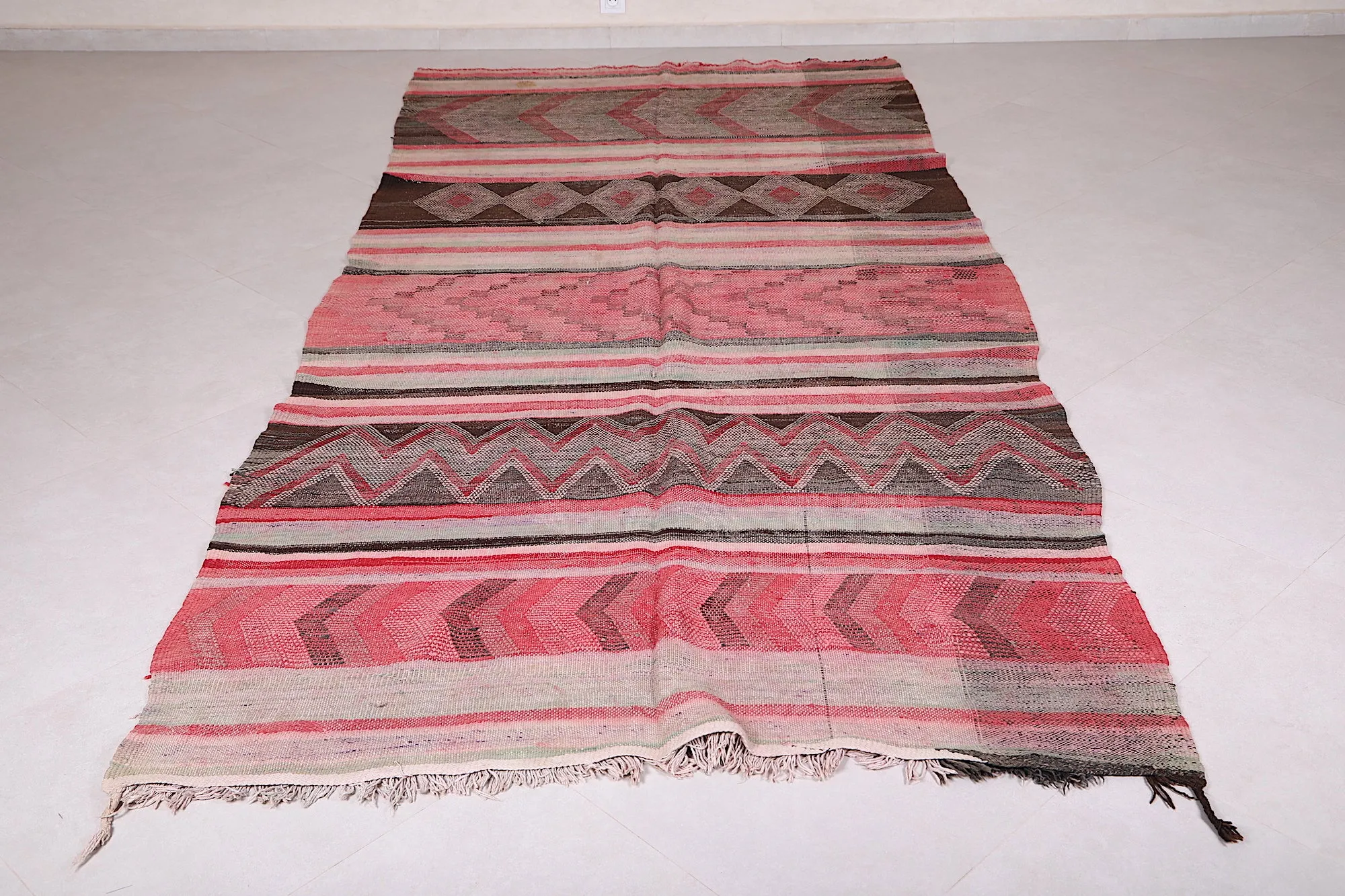 Vintage Berber Handwoven Kilim Runner Rug - 5.2 FT X 11.1 FT