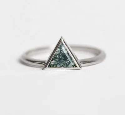Vivian Triangle Moss Agate Ring