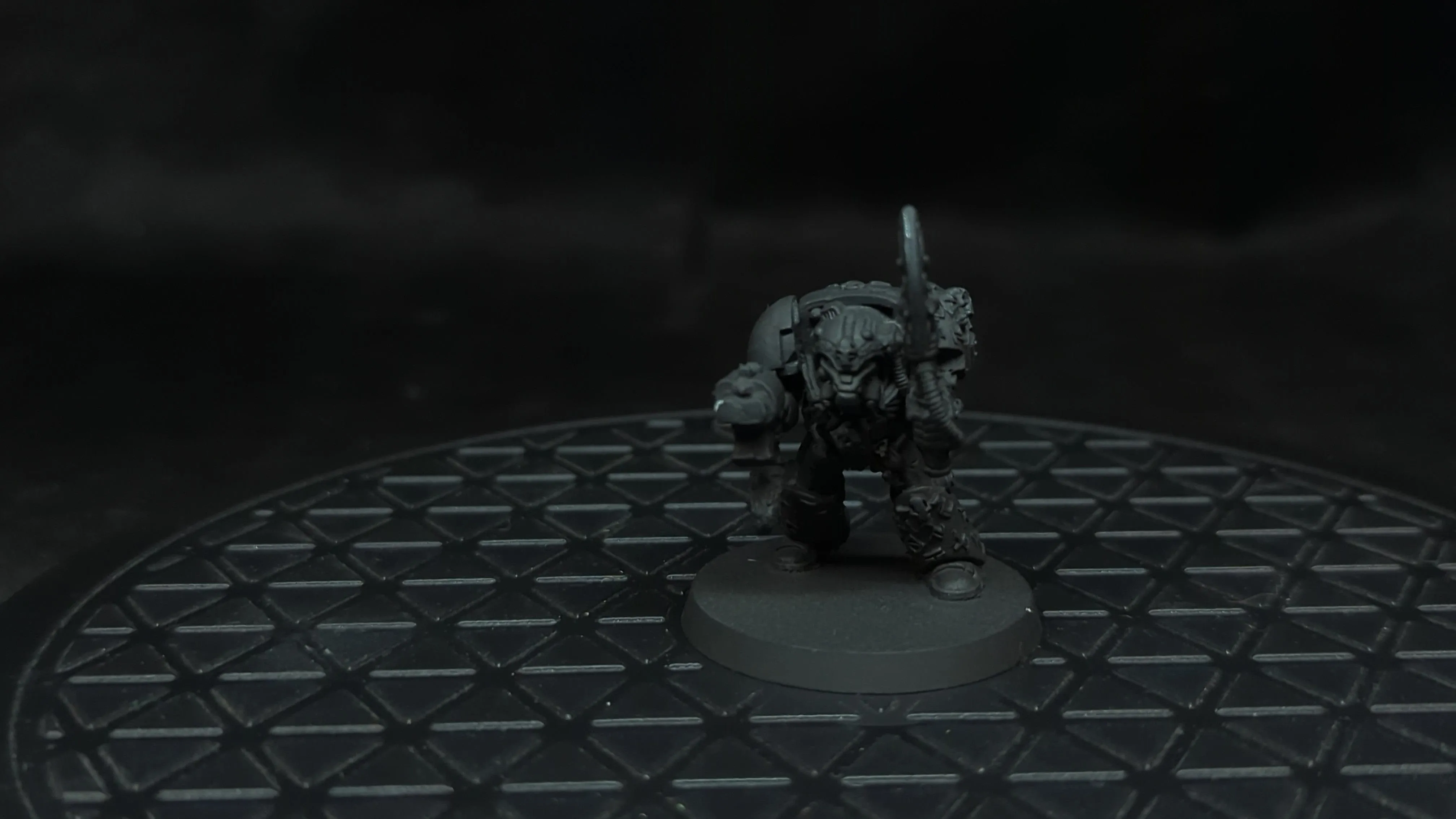 Warhammer 40k Space Wolves Rune priest in Terminator Armour x1