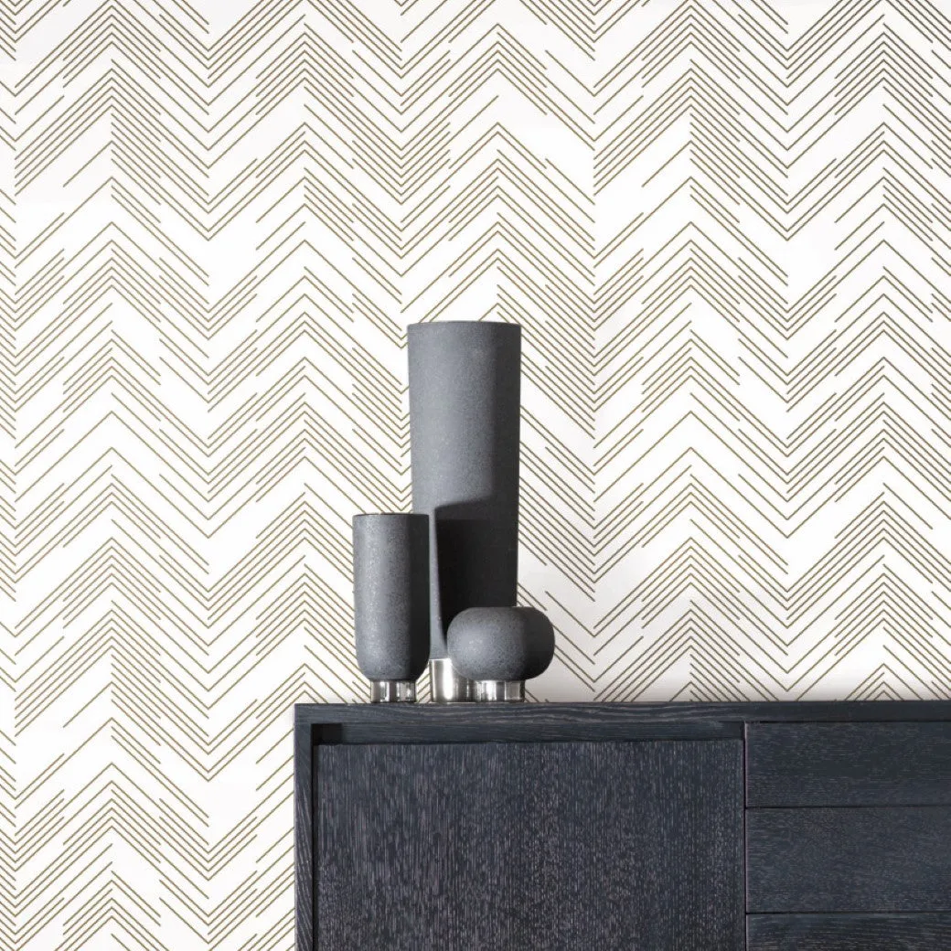 White & Gold Polished Chevron Wallpaper (60 SqFt)