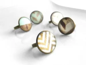 White Wood Ring, statement ring, chevron ring, zig zag ring, photo under glass ring, antique brass bronze ring, adjustable ring band size 6 7 8, round