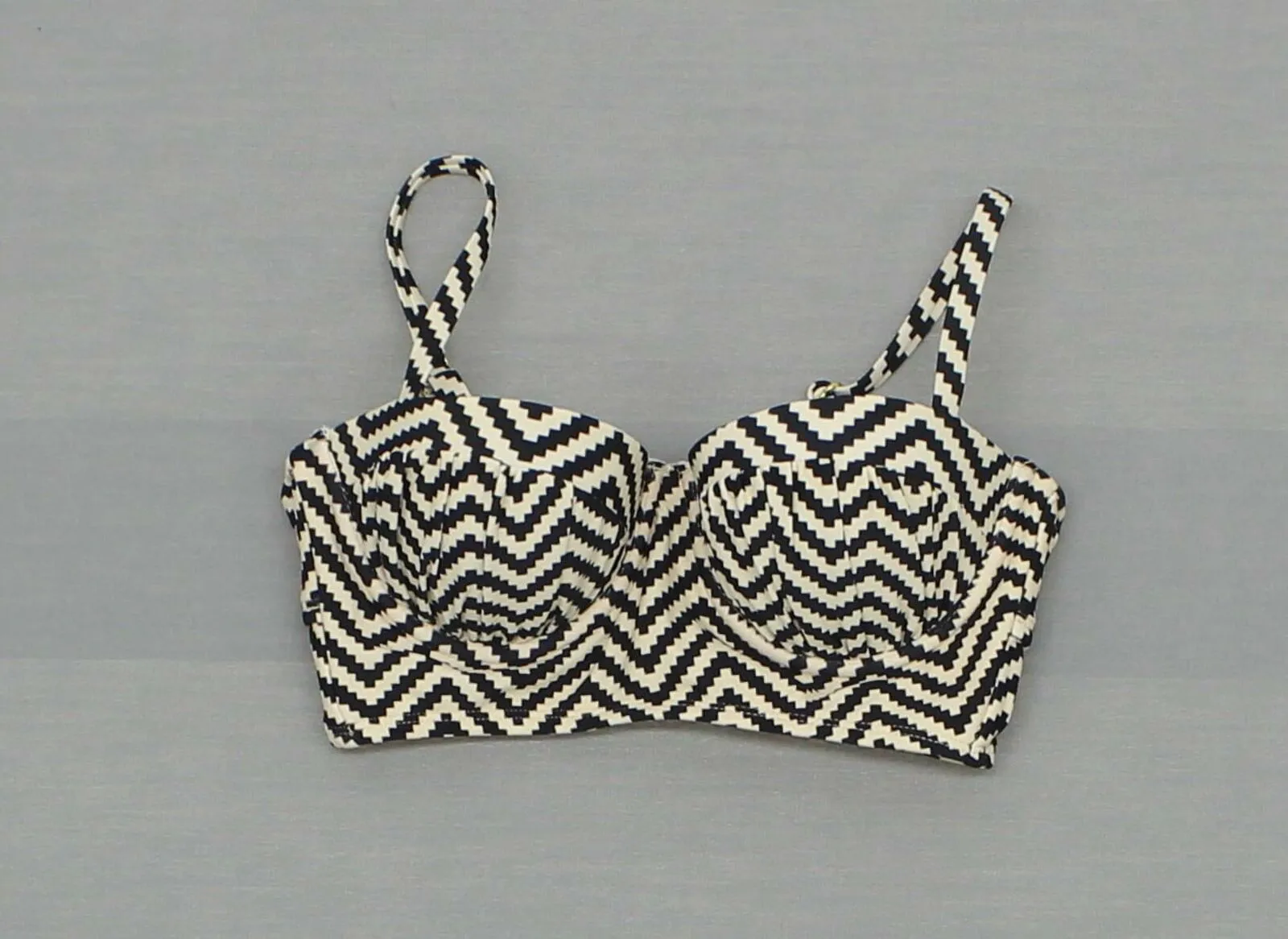 Xhilaration Women's Chevron Push Up Midi Bikini Swim Top XS